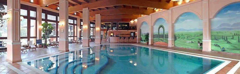 Comano Cattoni Holiday Ponte delle Arche Ngoại thất bức ảnh